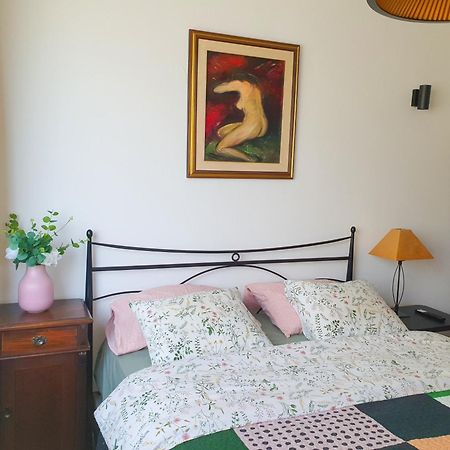 Apartment With Terrace Nona Pavla 톨민 외부 사진