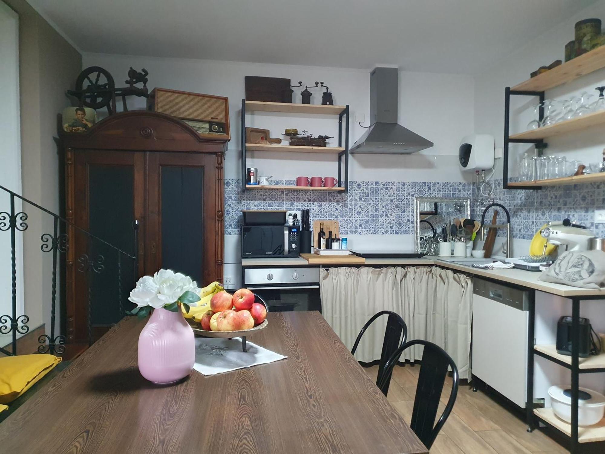 Apartment With Terrace Nona Pavla 톨민 외부 사진