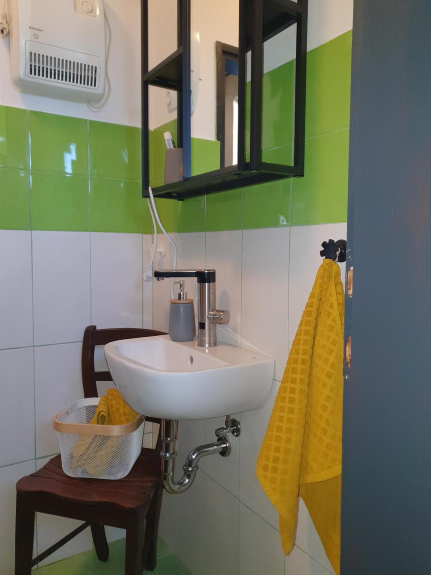 Apartment With Terrace Nona Pavla 톨민 외부 사진