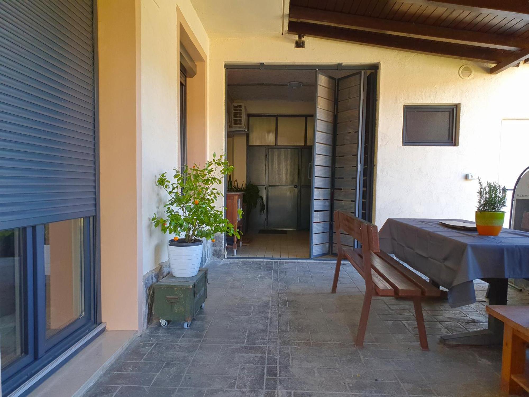 Apartment With Terrace Nona Pavla 톨민 외부 사진